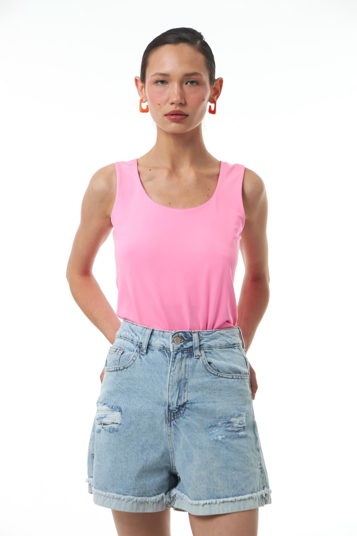Kalın Askılı Basic Bluz Neon Pembe