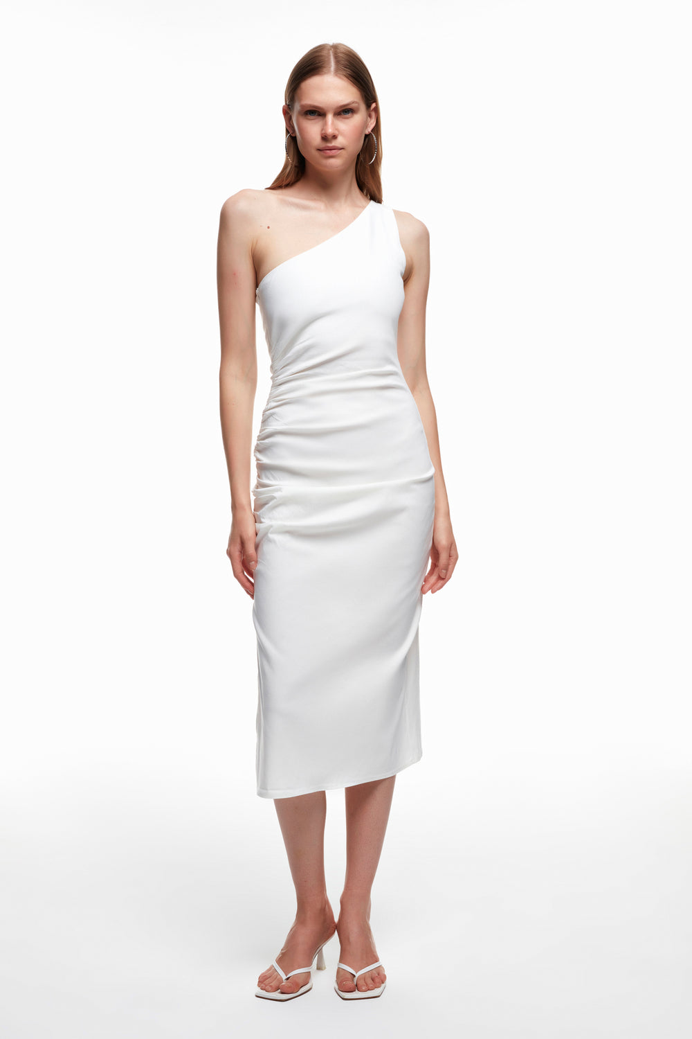 Büzgü Detaylı Tek Omuz Midi Elbise Beyaz