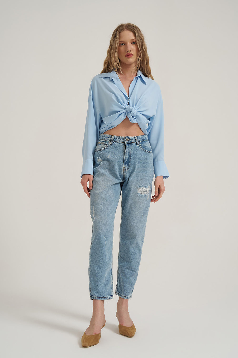 Yırtık Detaylı Denim Pantolon Buz Mavi
