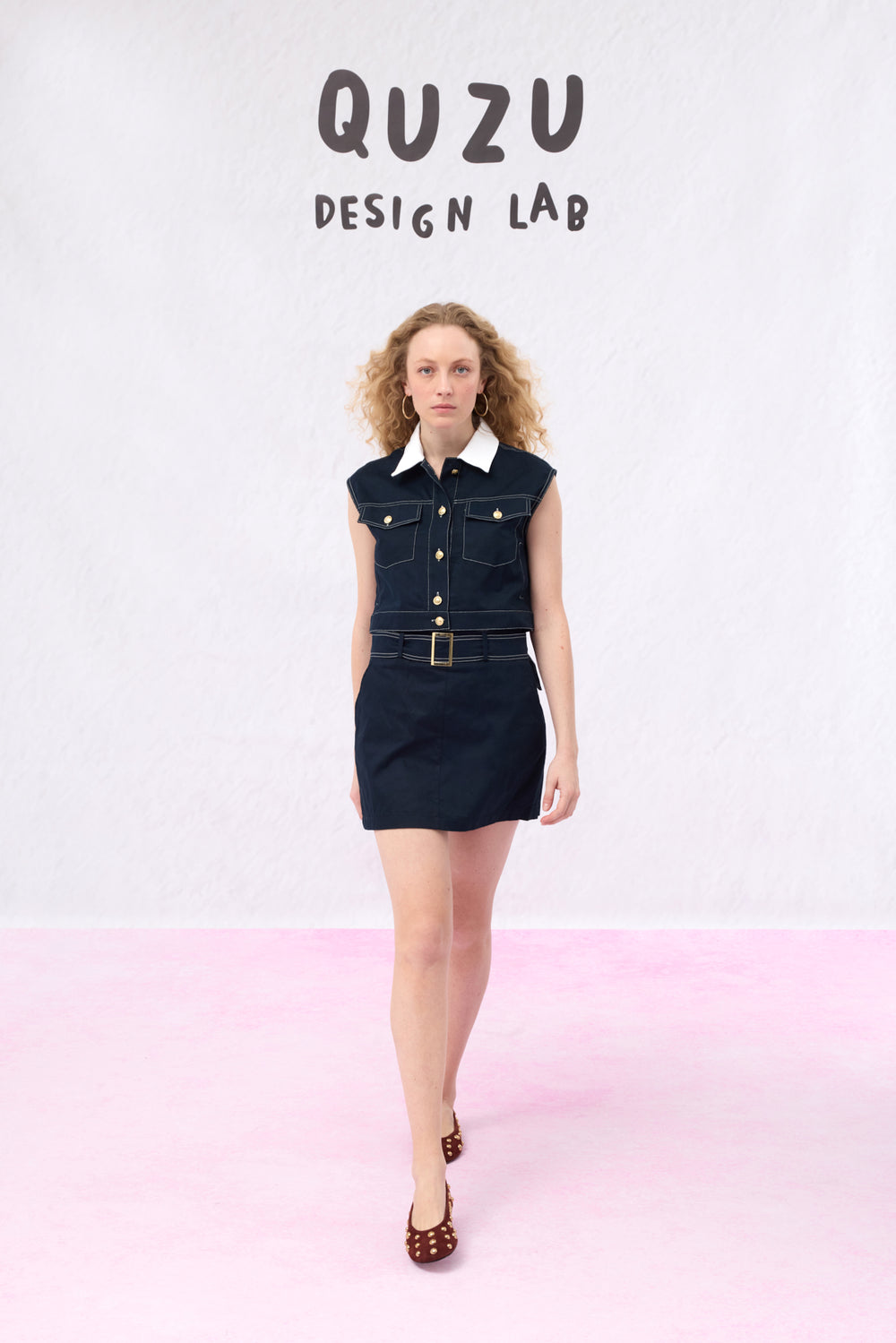 Kemer Aksesuarlı Mini Etek Lacivert