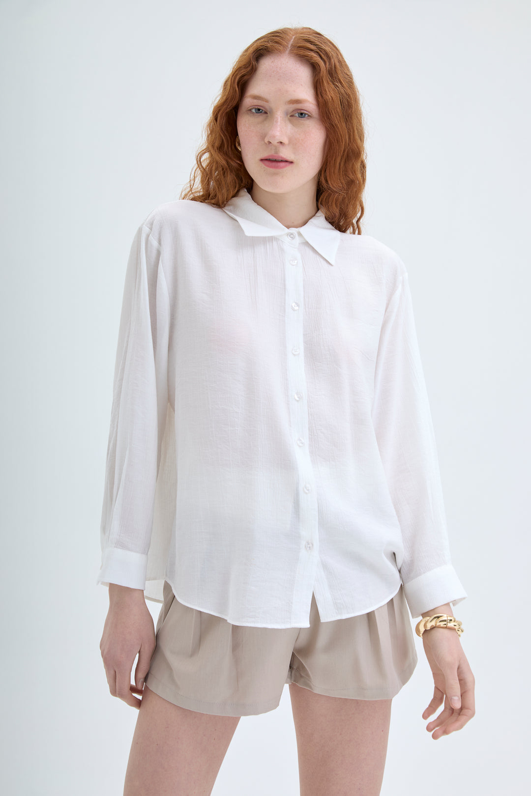 Sırtı Bağlamalı Dekolteli Gömlek Ekru