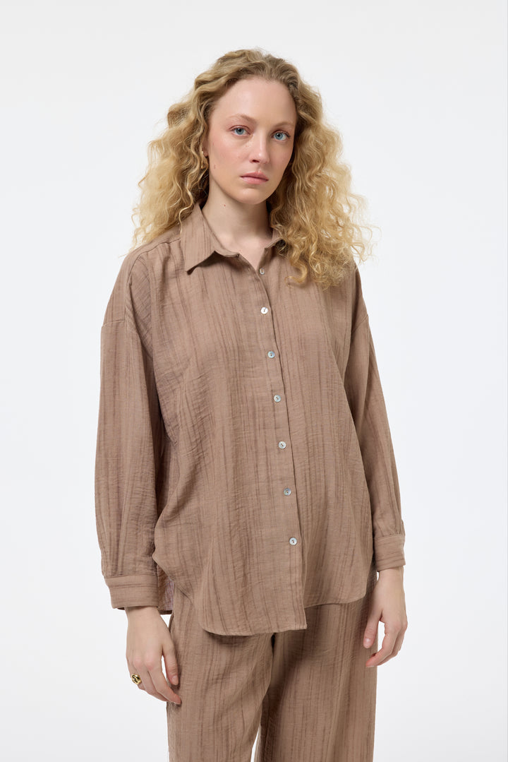 Dokulu Düğmeli Geniş Gömlek Kahverengi