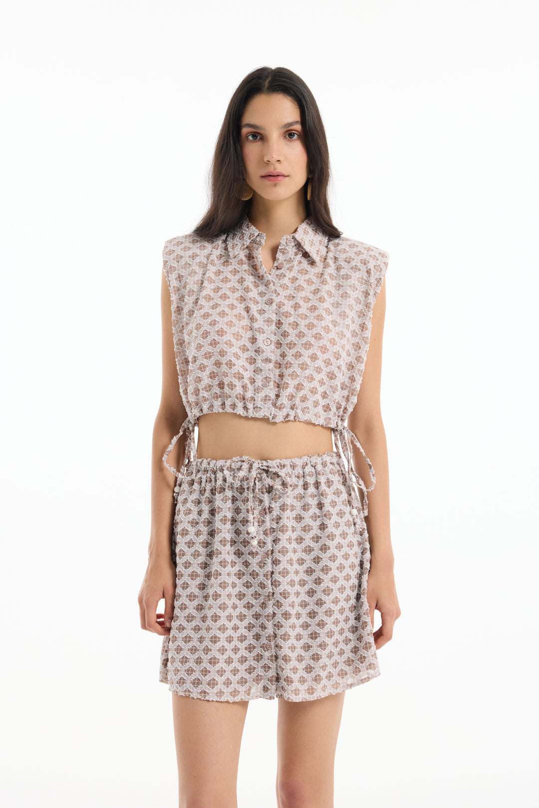 Düğmeli Dokulu Kolsuz Gömlek Kahverengi