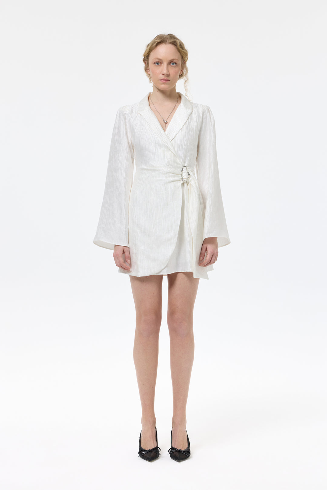 Kruvaze Bağlamalı Dokulu Mini Elbise Ekru