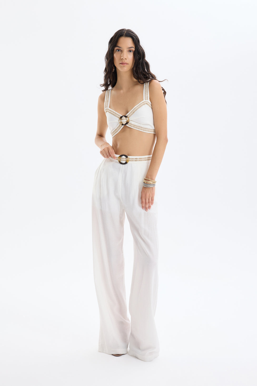 Toka Aksesuarlı Beli Nakışlı Bol Paça Pantolon Ekru