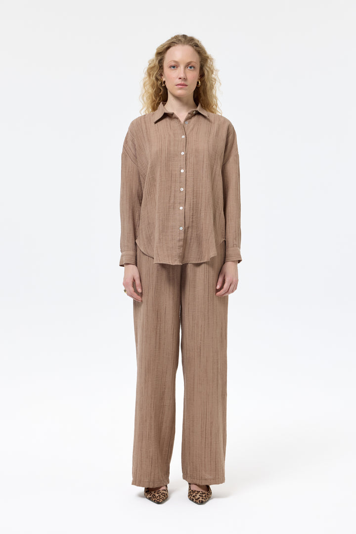 Dokulu Düğmeli Geniş Gömlek Kahverengi