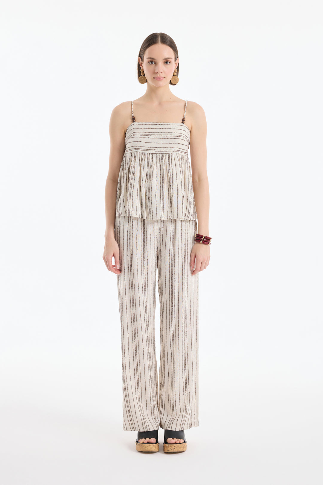 Sırtı Fiyonk Bağlamalı İnce Çizgili Keten Bluz Naturel