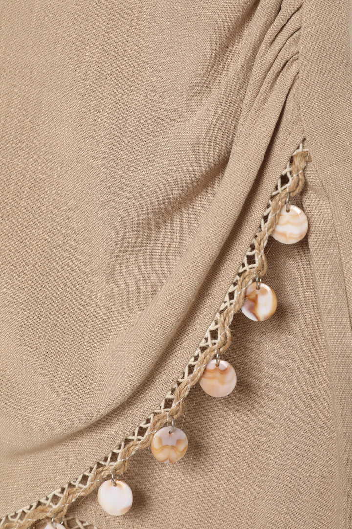 Midye Kabuk Aksesuarlı Keten Mini Etek Koyu Bej