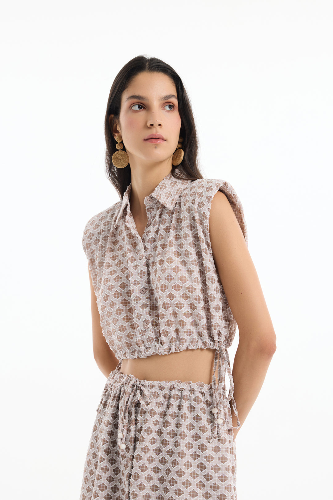 Düğmeli Dokulu Kolsuz Gömlek Kahverengi