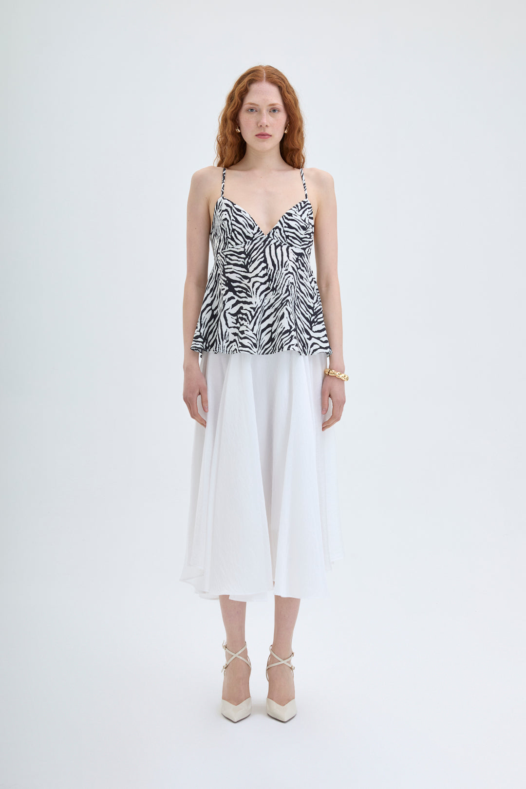 Zebra Desenli Sırt Dekolteli Askılı Bluz Siyah