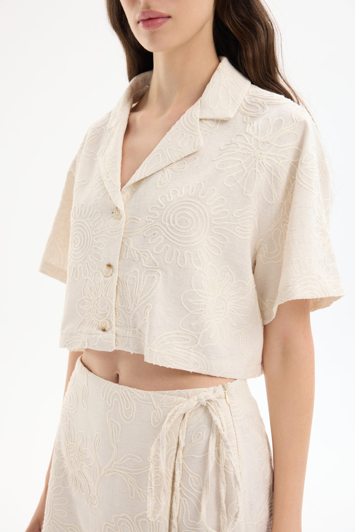 Nakış İşlemeli Keten Crop Gömlek Naturel