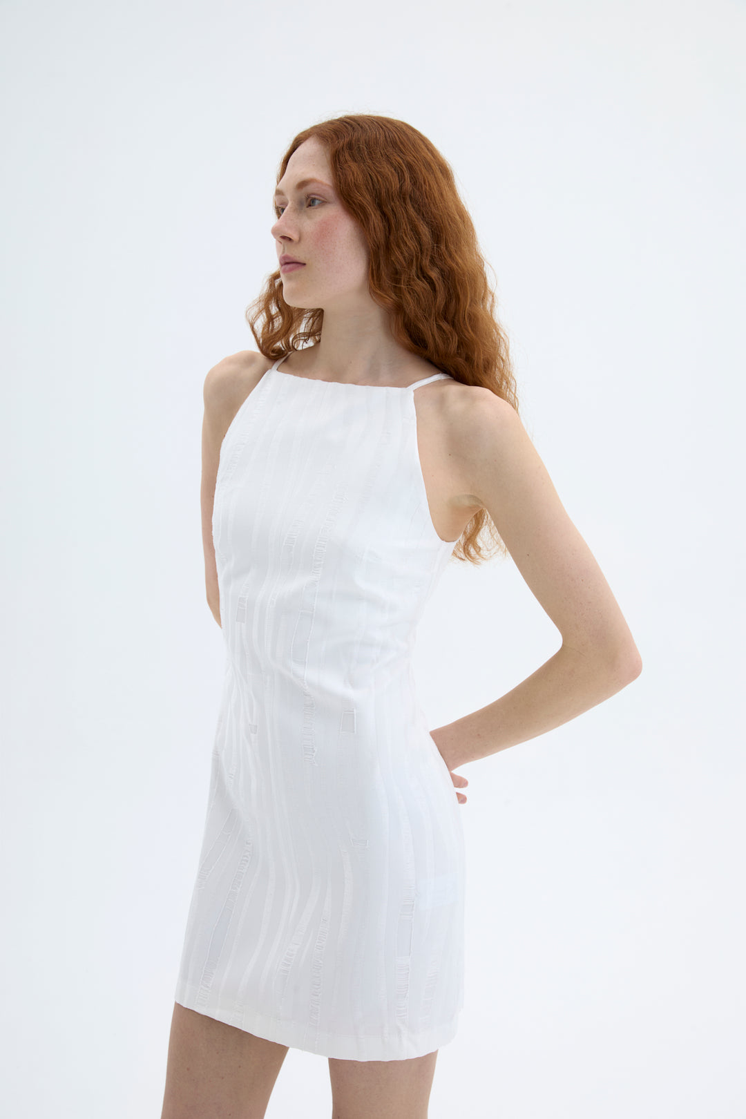 Halter Yaka Dokulu Mini Elbise Ekru