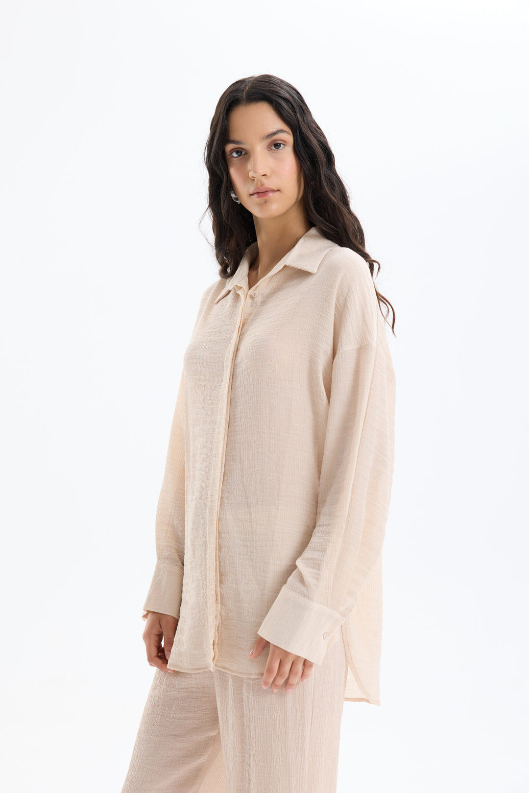 Düğmeli Oversize Dokulu Gömlek Taş