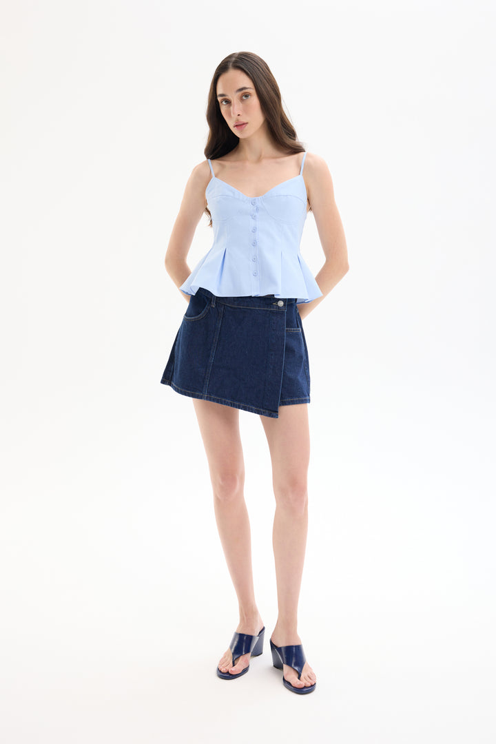 Pile Detaylı Düğmeli İnce Askılı Bluz Mavi