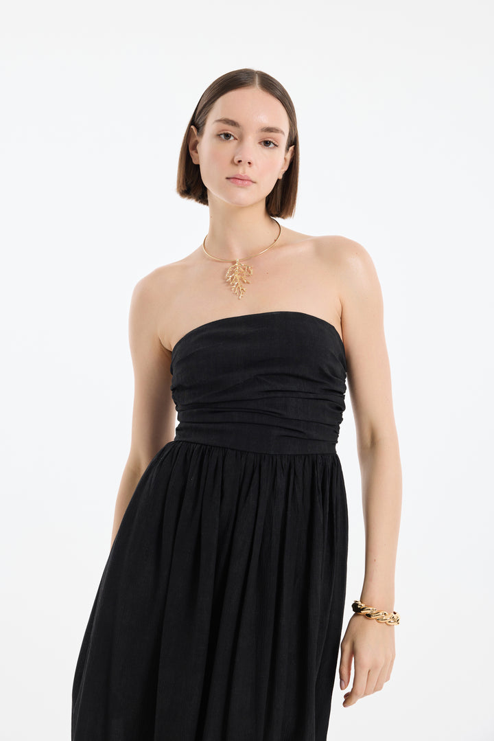 Drape Detaylı Pileli Straplez Midi Elbise Siyah