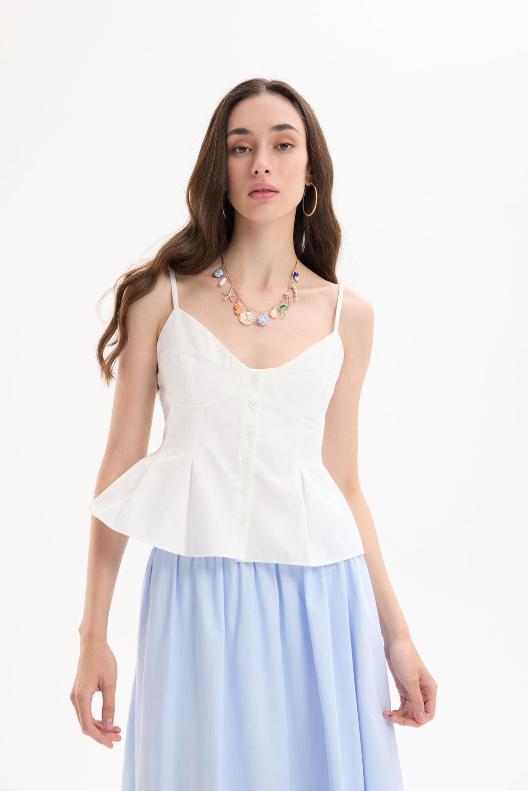 Pile Detaylı Düğmeli İnce Askılı Bluz Ekru