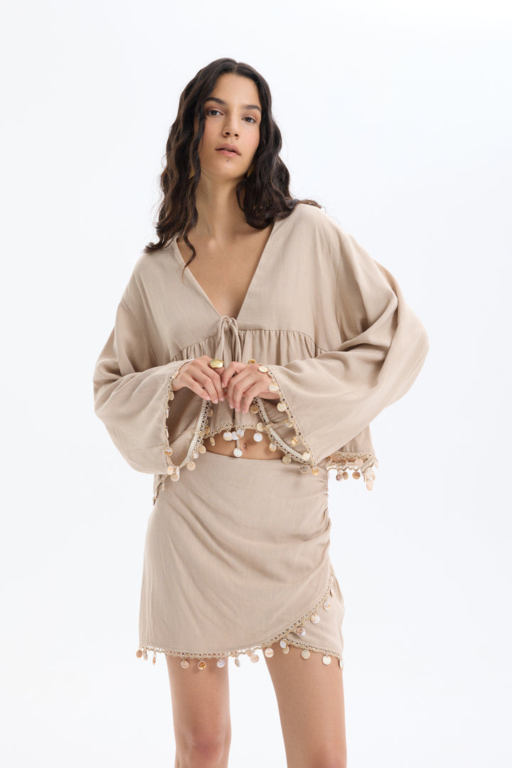 Midye Kabuk Aksesuarlı Keten Mini Etek Koyu Bej