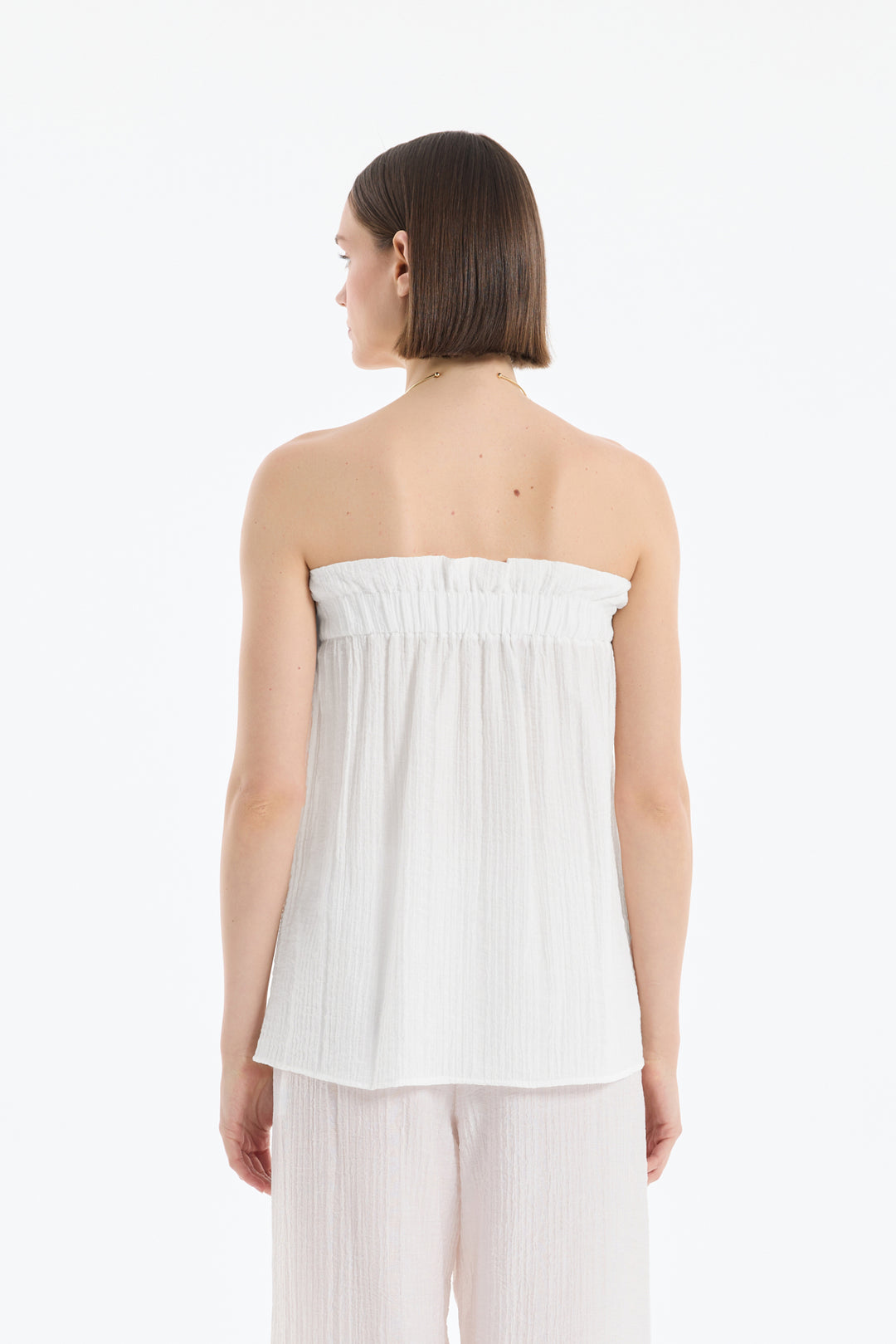 Gofre Kumaş Fırfırlı Straplez Bluz Ekru