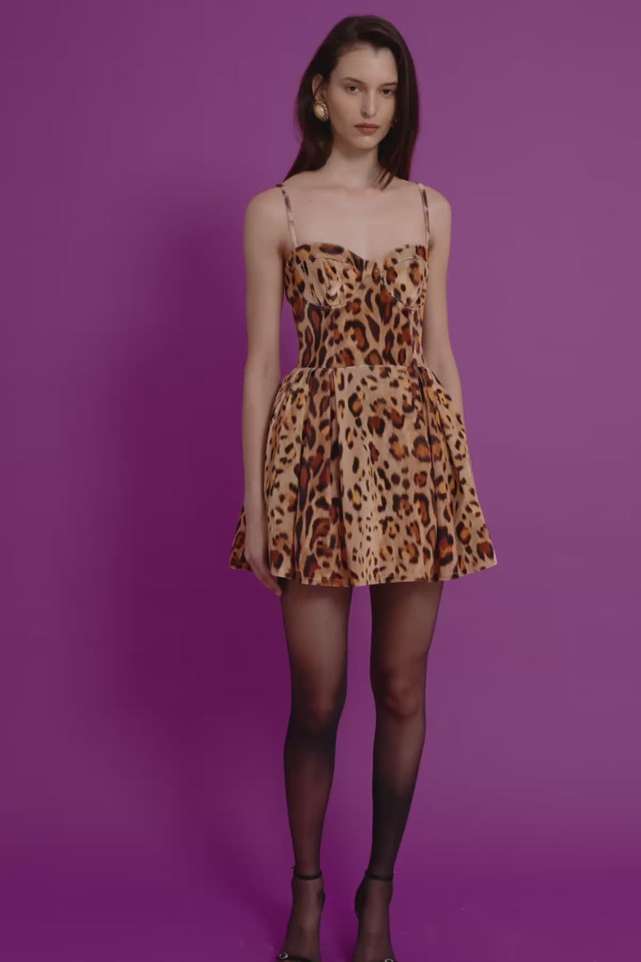 Leopar Desenli Askılı Mini Elbise Bej