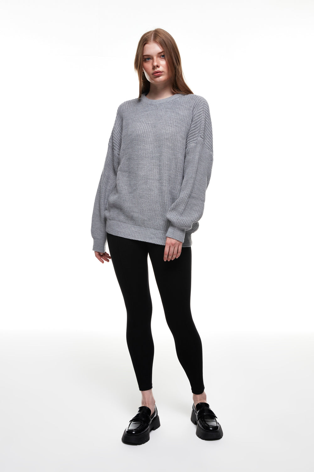 Crew Neck Knitted Sweater Gray