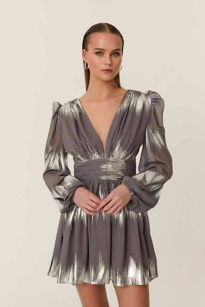 Folyo Detaylı Sırt Dekolteli Mini Elbise Gri