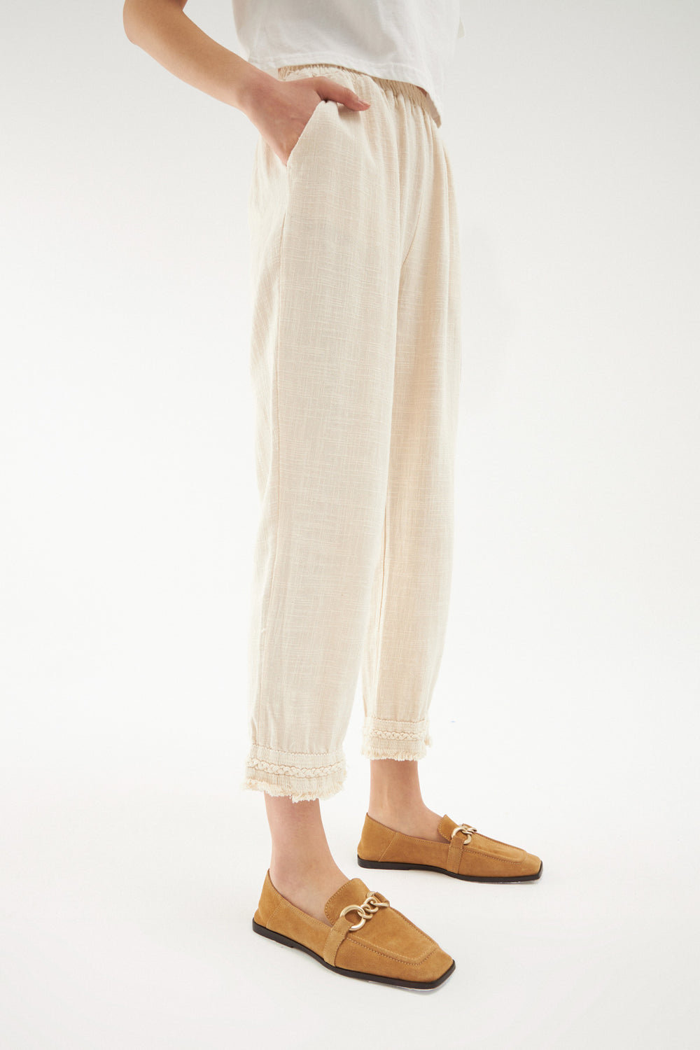 Tasseled Leg Linen Trousers Natural