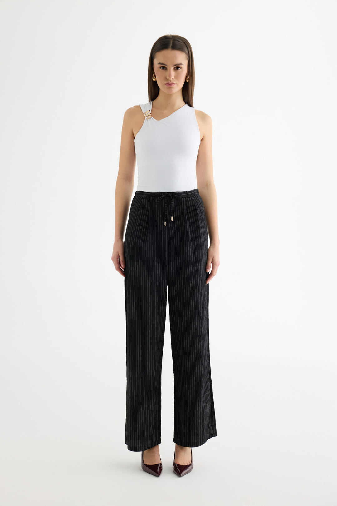 Çizgili Bağcıklı Bol Paça Pantolon Siyah