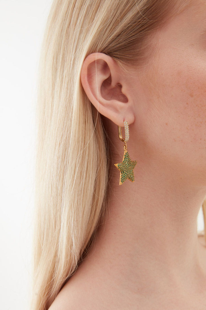 Oval Ring Stone Star Earrings Green