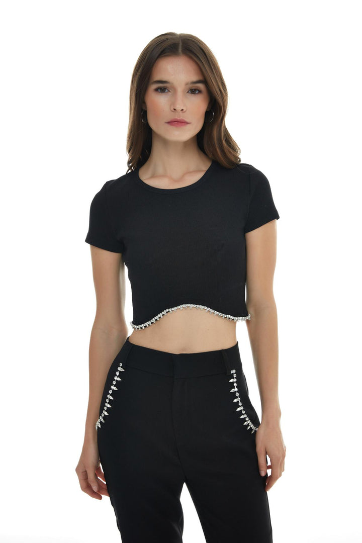 Stone Accessory Crop T-Shirt Black