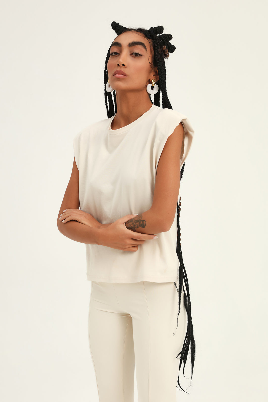 Padded Sleeveless Basic T-Shirt Light Beige