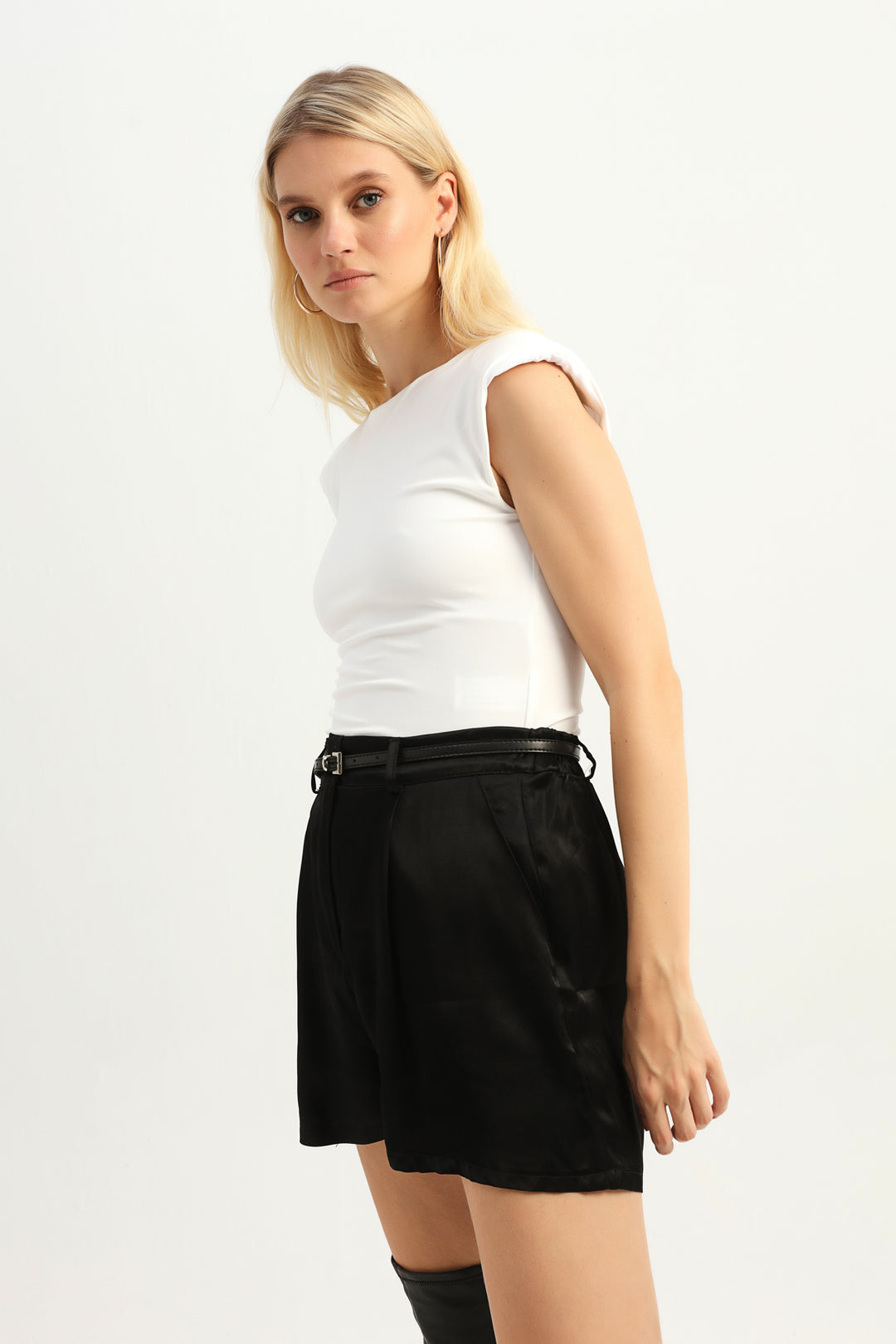 Vatkalı Bodysuit Ekru