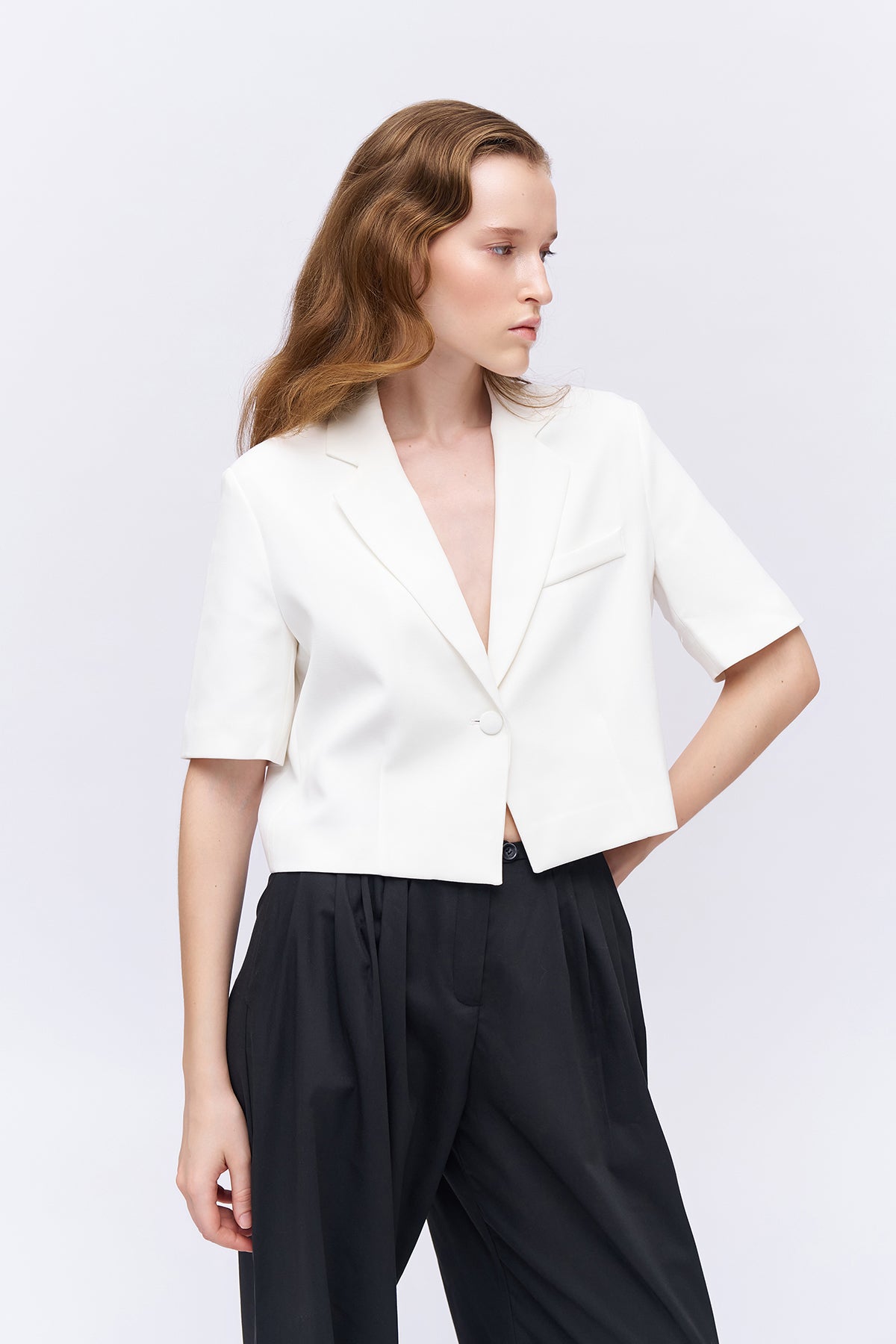 Short Sleeve Crop Blazer Jacket Ecru