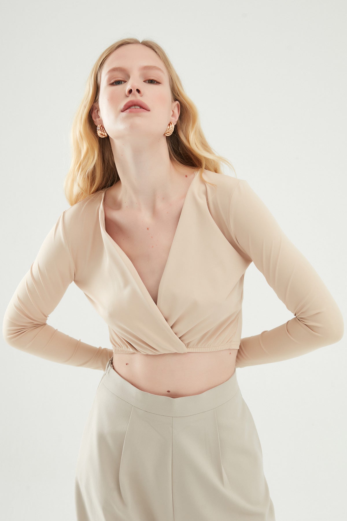 Double Breasted Crop Blouse Beige