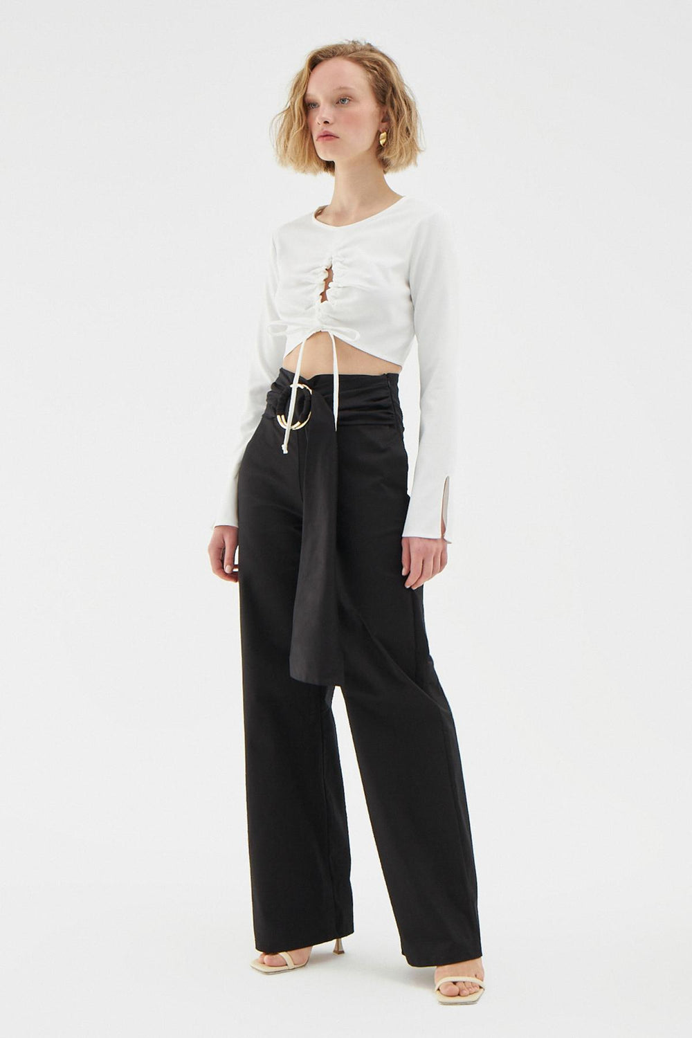 Buckle Detailed High Waist Loose Trousers Black