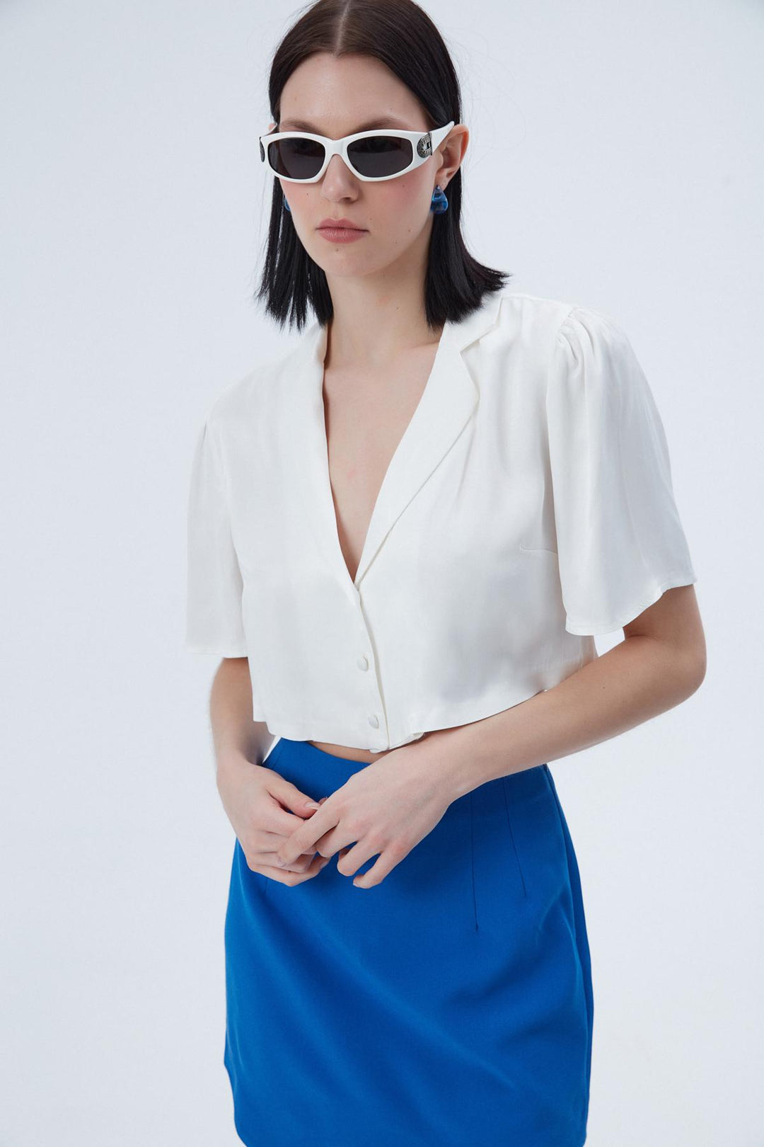 Button Detailed Crop Satin Shirt Ecru