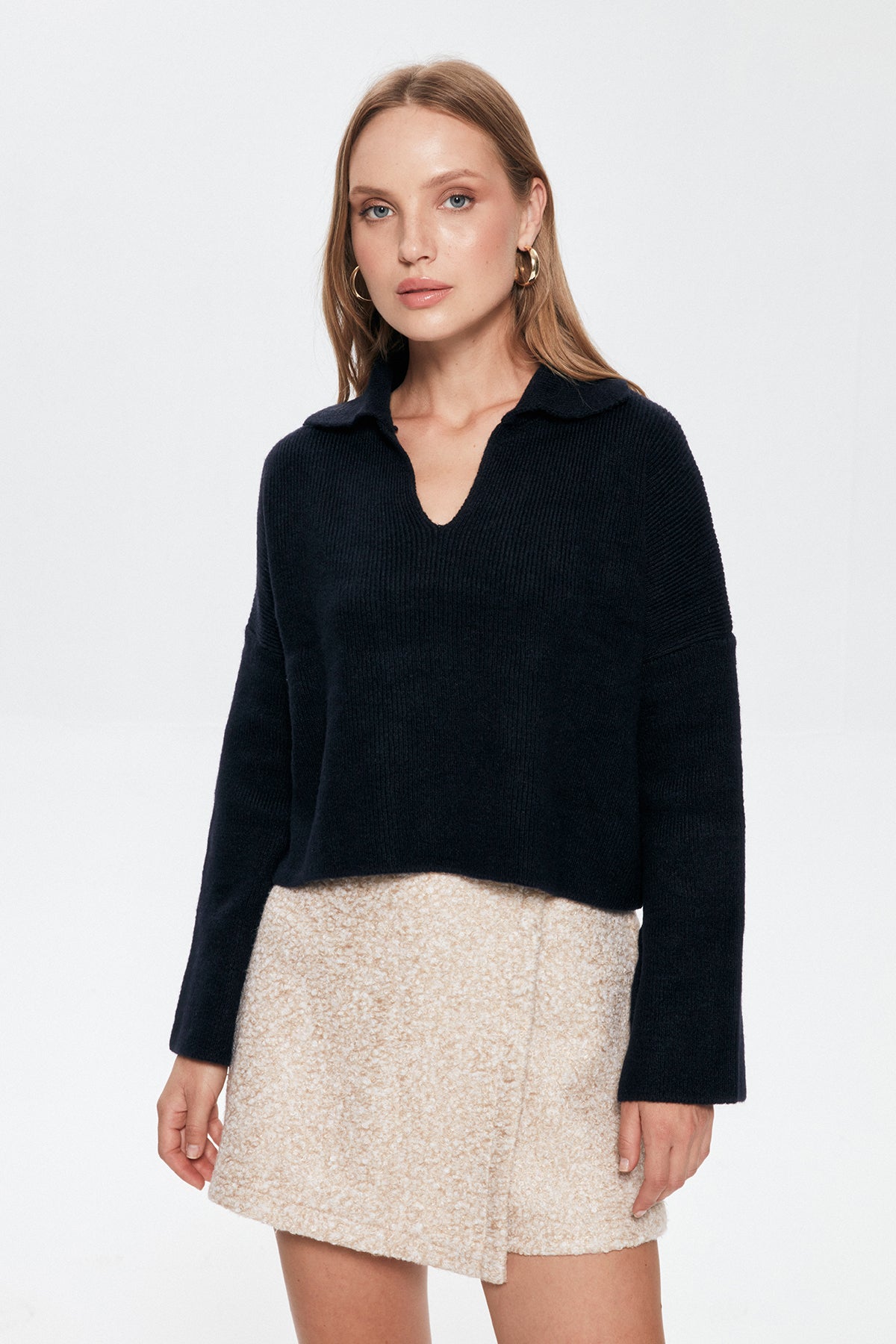 Shirt Collar Crop Sweater Navy Blue