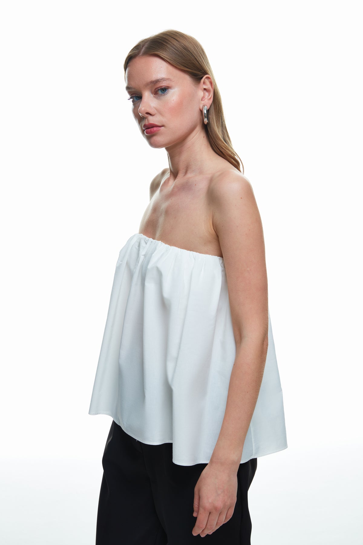 Strapless Balloon Blouse Ecru