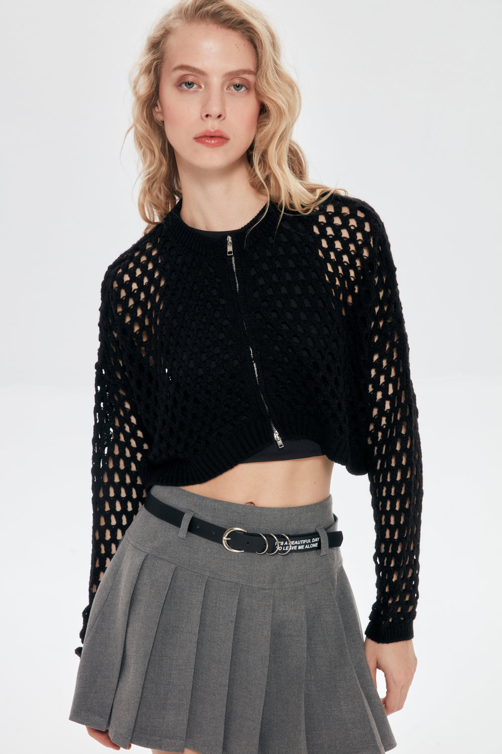 Ajur Detaylı Crop Hırka Siyah