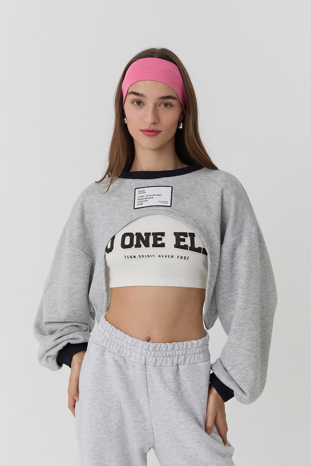 Atlet Detaylı Baskılı Crop Sweatshirt Gri