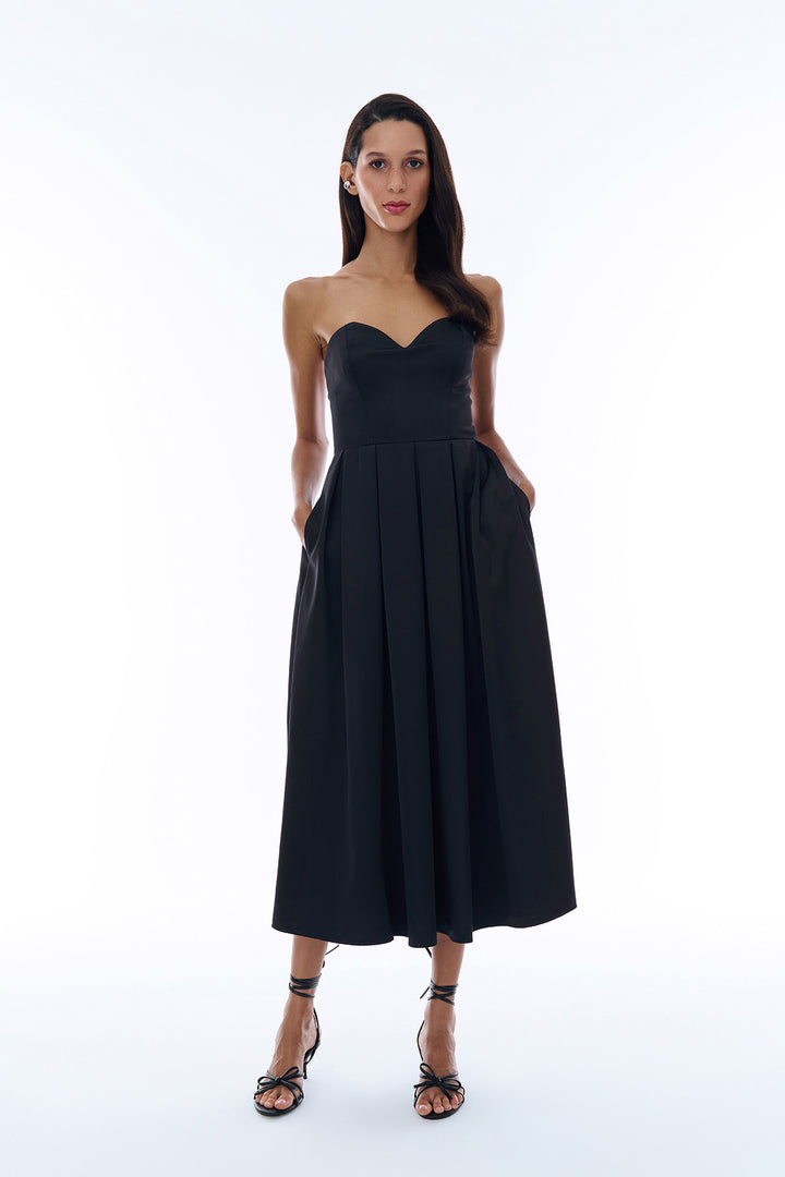 Kalp Yaka Straplez Pileli Elbise Siyah