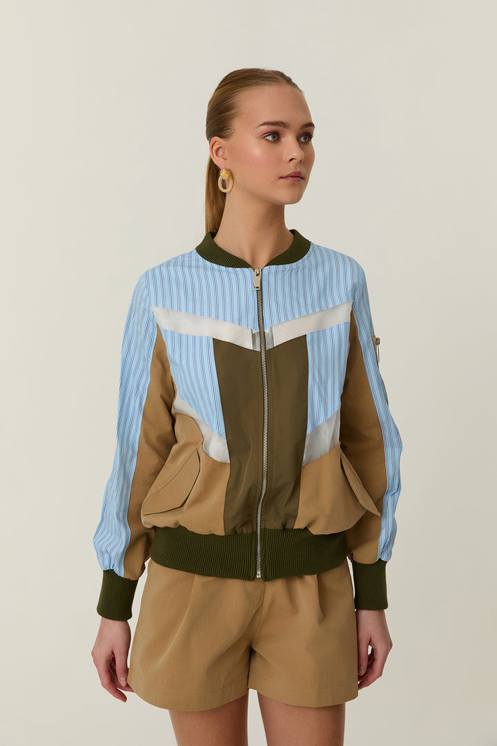 Çizgi Detaylı Fermuarlı Ceket Bej