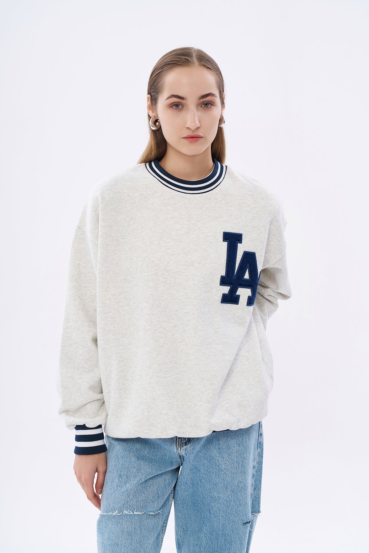 Biye Detaylı Baskılı Oversize Sweatshirt Gri