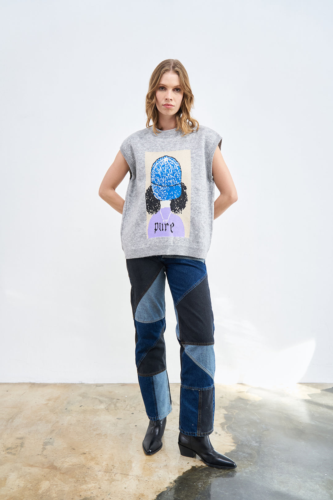 Figürlü Oversize Triko Süveter Gri