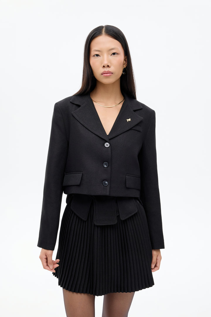 Broş Aksesuarlı Düğmeli Crop Blazer Ceket Siyah