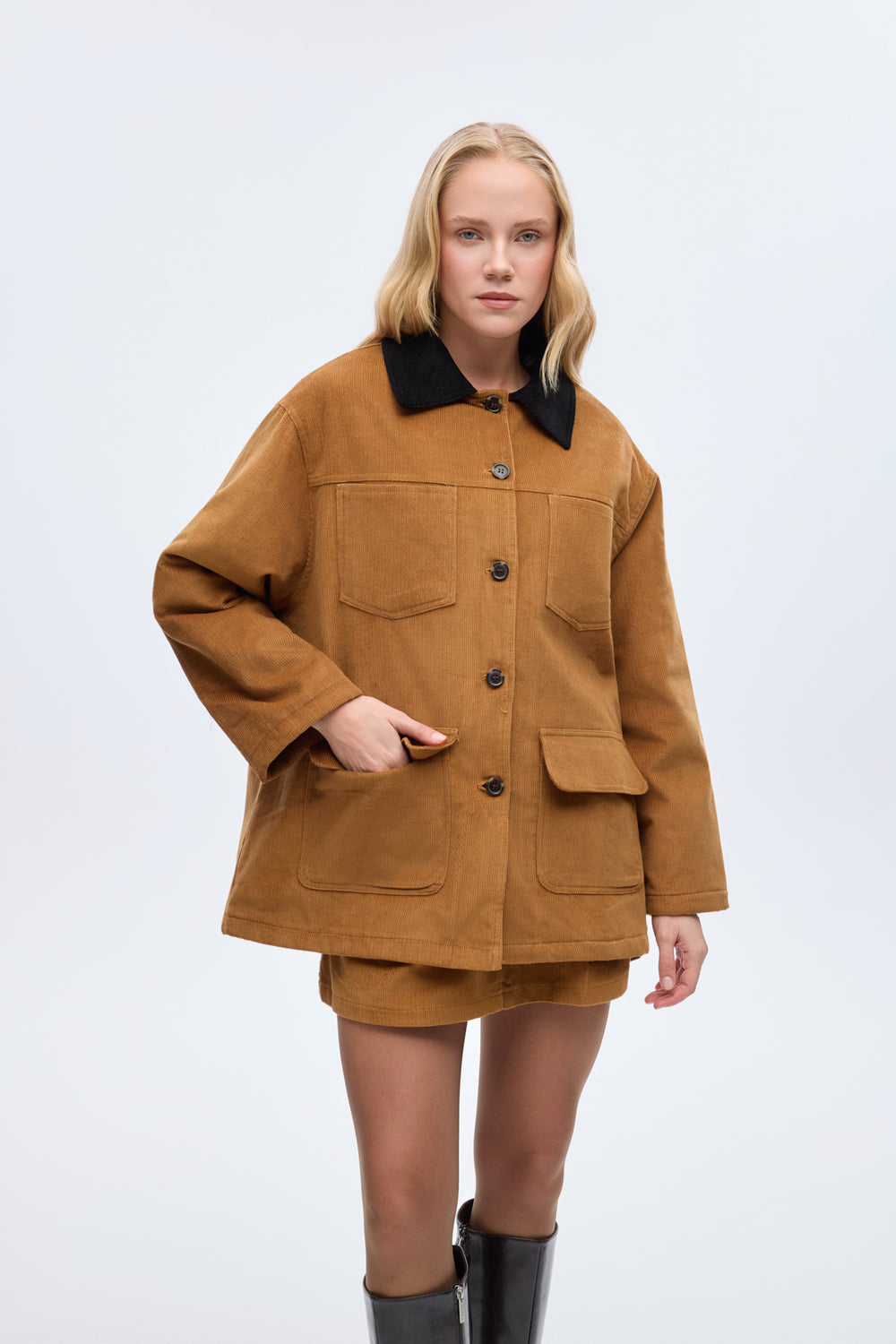 Kontrast Yaka Cepli Oversize Kadife Ceket Kahverengi