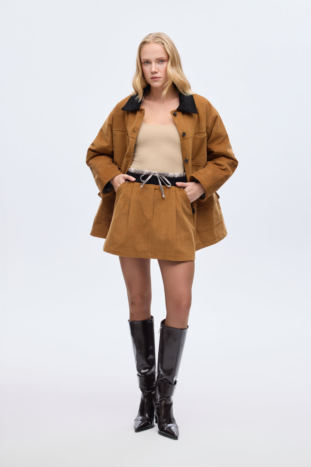 Ekose Bağcıklı Kadife Mini Etek Kahverengi