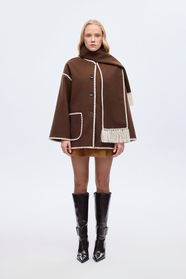 Atkılı Çoban Dikişli Kısa Kaban Kahverengi