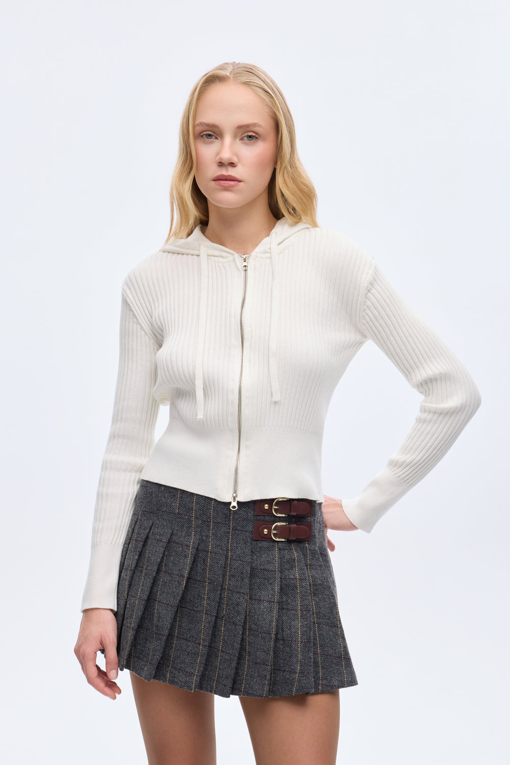 Fermuarlı Kapüşonlu Triko Hırka Ekru