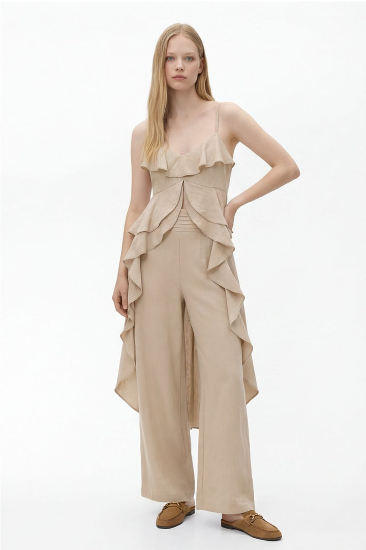 Askılı Volanlı Asimetrik Bluz Bej