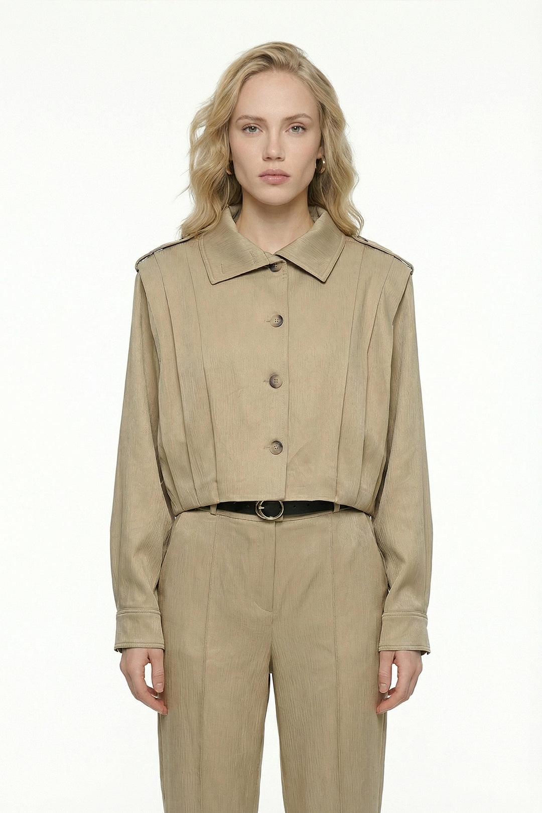 Apoletli Pile Detaylı Kısa Ceket Bej